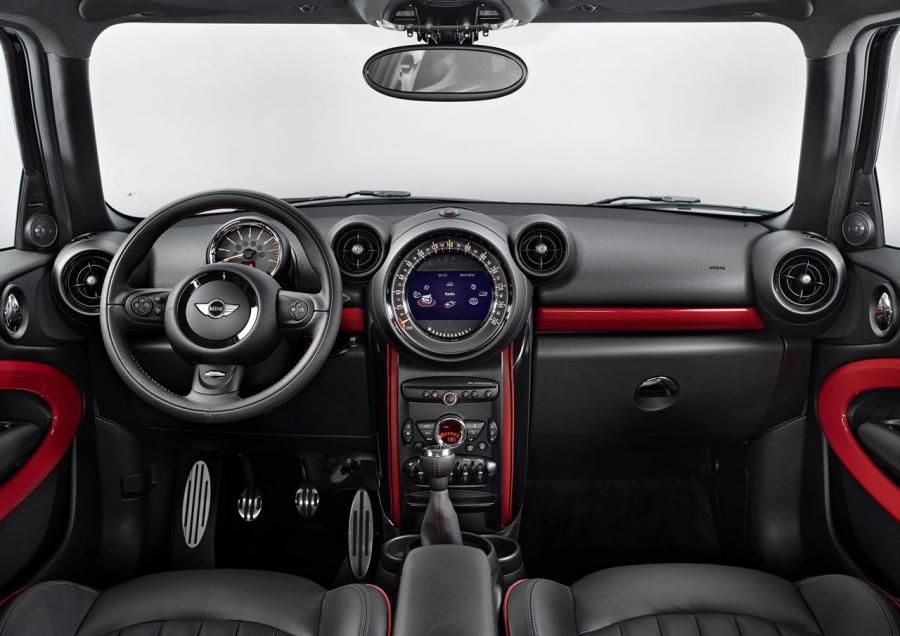  Mini Paceman JCW 2012 года  (фото 17 из 23)